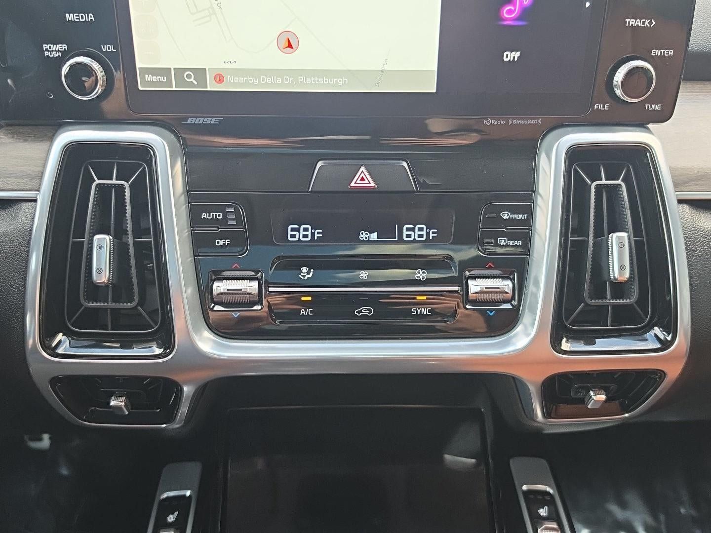 Certified 2023 Kia Sorento SX Prestige AWD/4WD image 35