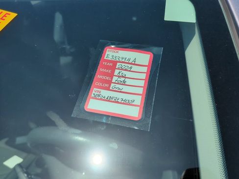 Certified 2024 Kia Forte LXS FWD image 18