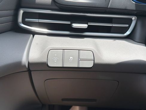 New 2026 Hyundai Elantra Sport FWD image 29
