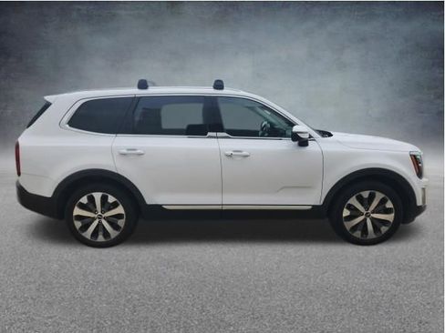 Used 2021 Kia Telluride EX w/ EX Premium Package FWD image 11