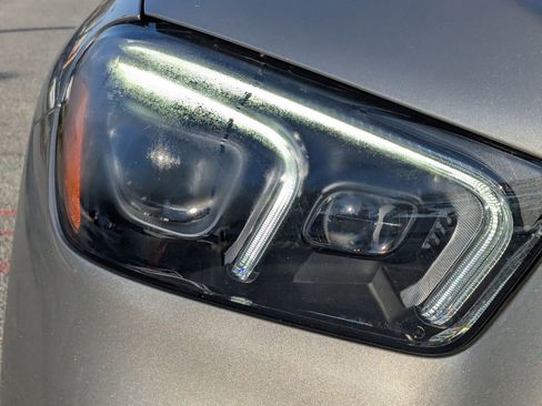 Used 2022 Mercedes-Benz GLE 450 4MATIC image 11