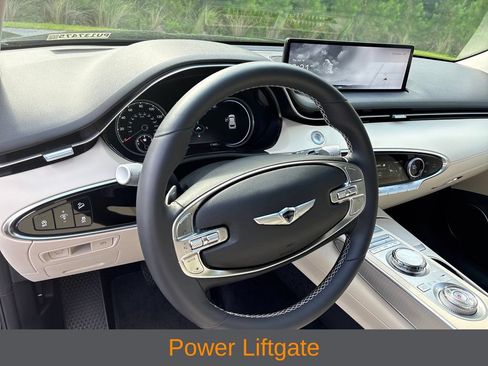 Used 2023 Genesis GV70 2.5T w/ Select Package AWD/4WD image 8