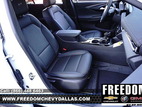 New 2026 Buick Envista Sport Touring image 15