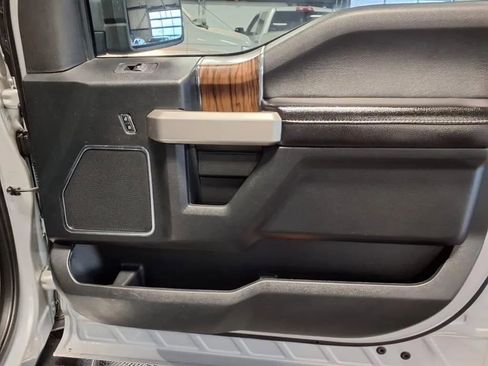 Used 2019 Ford F150 Lariat AWD/4WD image 12