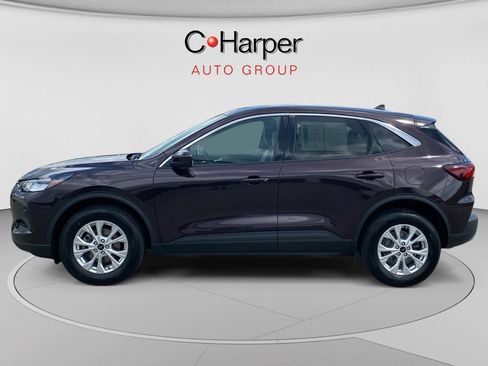 Used 2023 Ford Escape Active w/ Tech Pack #2 AWD/4WD image 6