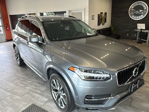 Used 2017 Volvo XC90 T6 Momentum w/ Vision Package AWD/4WD image 3