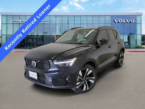 New 2026 Volvo XC40 B5 Ultra w/ Protection Package Premier AWD/4WD image 1