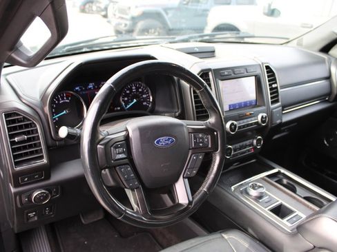 Used 2020 Ford Expedition Max Limited image 11