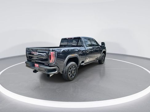 Used 2024 GMC Sierra 2500 AT4 w/ AT4 Premium Plus Package AWD/4WD image 8