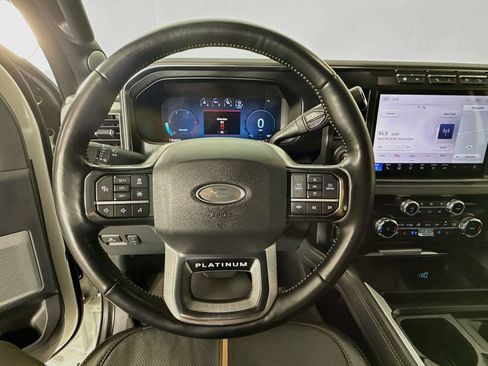 Used 2023 Ford F350 Platinum w/ FX4 Off-Road Package AWD/4WD image 13
