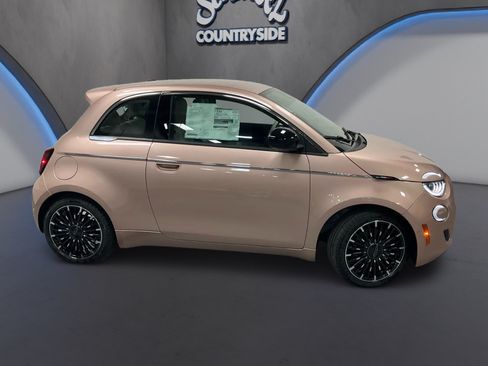 New 2026 FIAT 500 e Icona w/ Quick Order Package 21R FWD image 2