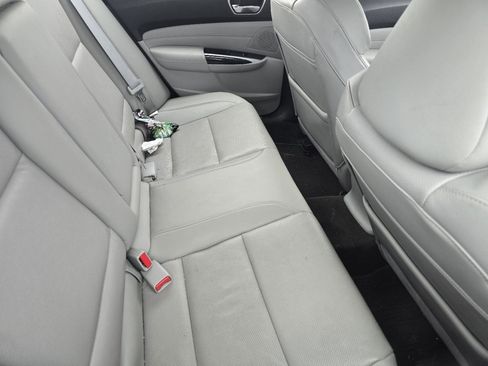 Used 2018 Acura TLX w/ Technology Package FWD image 10