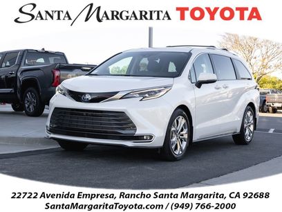 Used 2024 Toyota Sienna Platinum