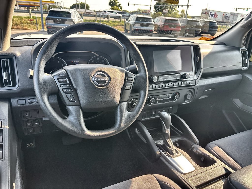 Certified 2025 Nissan Frontier S w/ S Utility Package AWD/4WD image 18