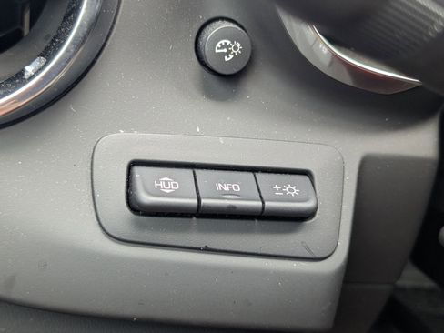 Used 2019 Chevrolet Camaro LT RWD image 19