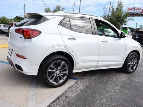 Used 2022 Buick Encore GX Select w/ Sport Touring Package FWD image 8