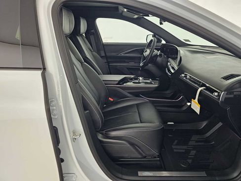 New 2026 Cadillac Lyriq Sport w/ LPO, Floor Liner Package RWD image 10
