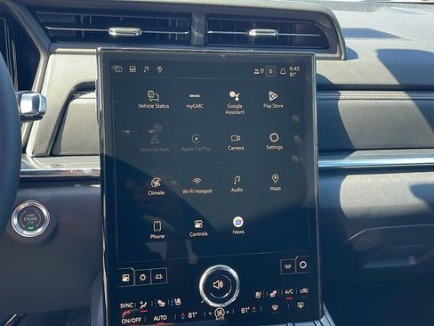 New 2026 GMC Terrain Elevation w/ Elevation Premium Package FWD image 17