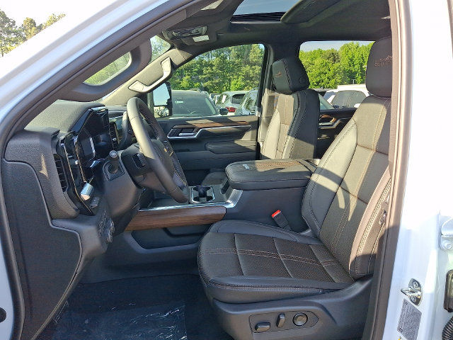 New 2026 Chevrolet Silverado 2500 High Country w/ Technology Package AWD/4WD image 6