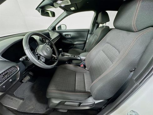 Used 2023 Honda HR-V Sport image 18