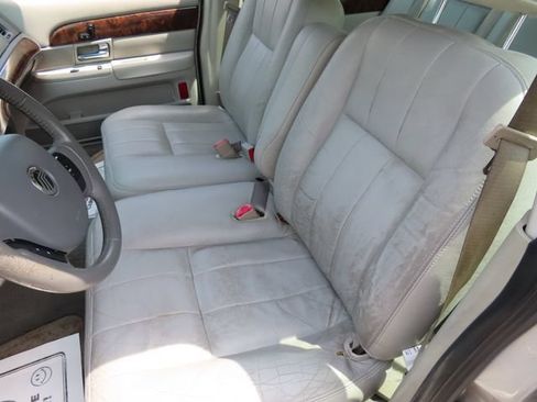Used 2005 Mercury Grand Marquis LS RWD image 13