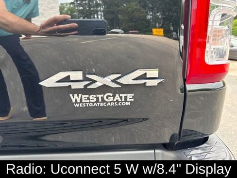 Used 2022 RAM 1500 Big Horn AWD/4WD image 11