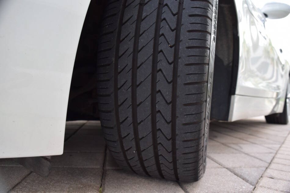 Used 2014 BMW Z4 sDrive35i RWD image 83