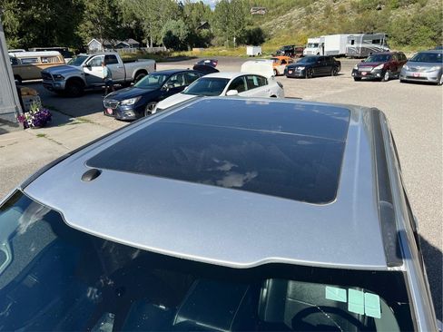 Used 2017 Ford F350 Lariat w/ Lariat Ultimate Package AWD/4WD image 12