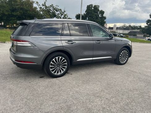 Used 2023 Lincoln Aviator Reserve w/ Elements Package Plus AWD/4WD image 4