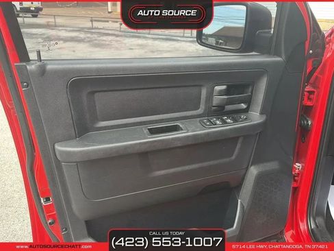 Used 2015 RAM 1500 Express AWD/4WD image 19