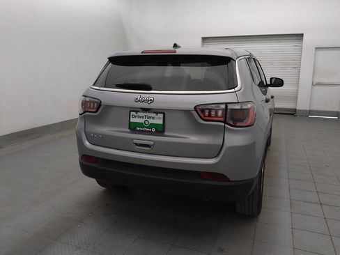 Used 2023 Jeep Compass Sport AWD/4WD image 7
