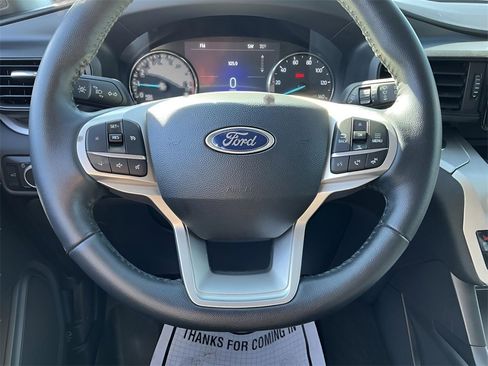 Certified 2022 Ford Explorer XLT image 39