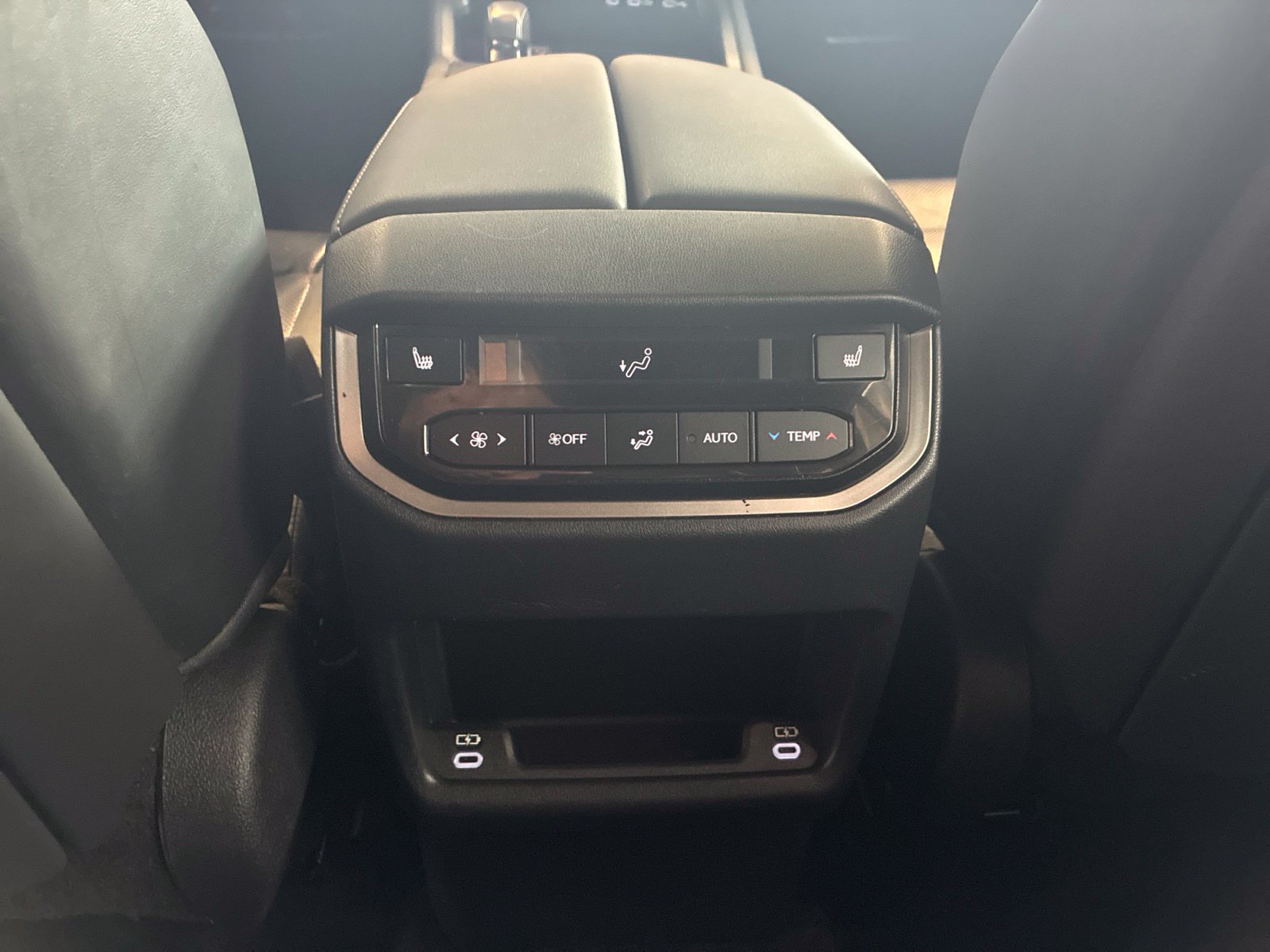 Used 2024 Lexus TX 350 AWD image 13