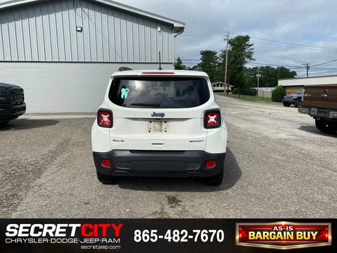 Used 2019 Jeep Renegade Sport w/ Sport Appearance Group AWD/4WD image 6