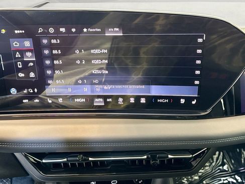 Used 2025 Audi A6 e-tron Prestige w/ Black Warm Weather Package image 15