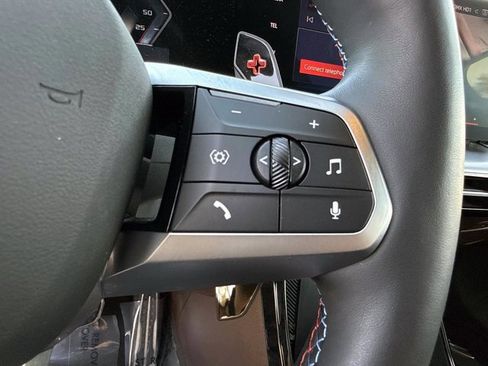 Used 2025 BMW X1 M35i w/ Shadowloine Package image 33