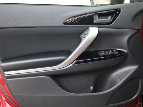 New 2026 Mitsubishi Eclipse Cross LE image 17