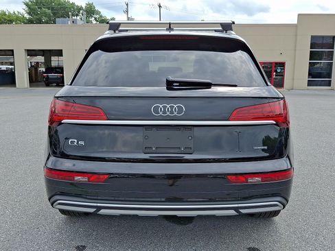 Used 2021 Audi Q5 2.0T Premium Plus w/ Premium Plus Package AWD/4WD image 6