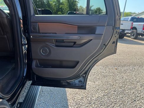 Used 2024 Ford Expedition King Ranch AWD/4WD image 19