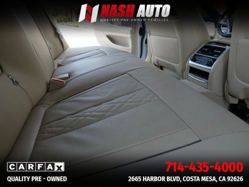 Used 2018 BMW 750i RWD image 38