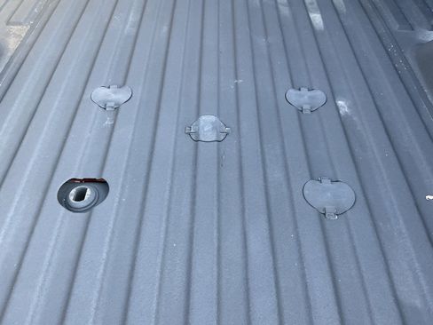 Used 2024 GMC Sierra 3500 SLT w/ SLT Convenience Package image 23