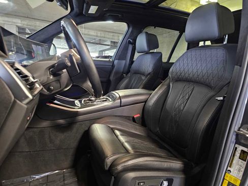 Used 2024 BMW X5 xDrive50e w/ Executive Package AWD/4WD image 32