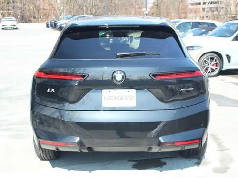 New 2026 BMW iX xDrive60 image 6