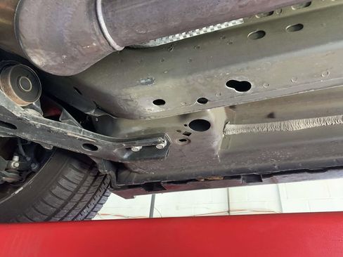 Used 2013 Ford Mustang Shelby GT500 RWD image 76
