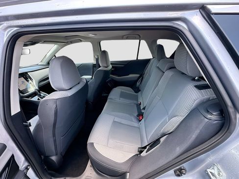 Used 2024 Subaru Outback Premium AWD/4WD image 24