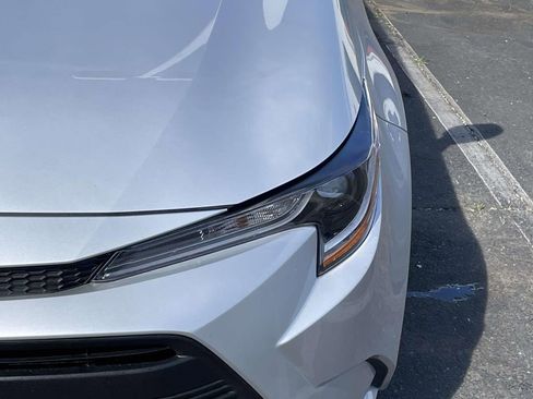 Used 2025 Toyota Corolla LE image 13