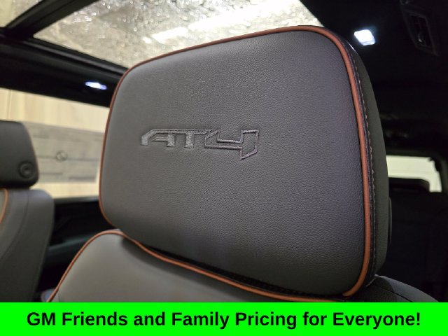 New 2026 GMC Yukon XL AT4 w/ AT4 Premium Package AWD/4WD image 17