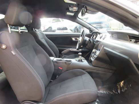 Used 2020 Ford Mustang GT w/ Equipment Group 301A image 25