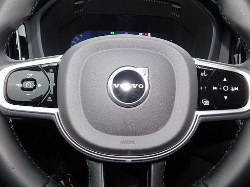 New 2026 Volvo XC60 T8 Plus w/ Climate Package AWD/4WD image 22