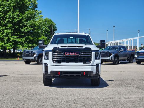 New 2025 GMC Sierra 3500 AT4 w/ AT4 Preferred Package image 2